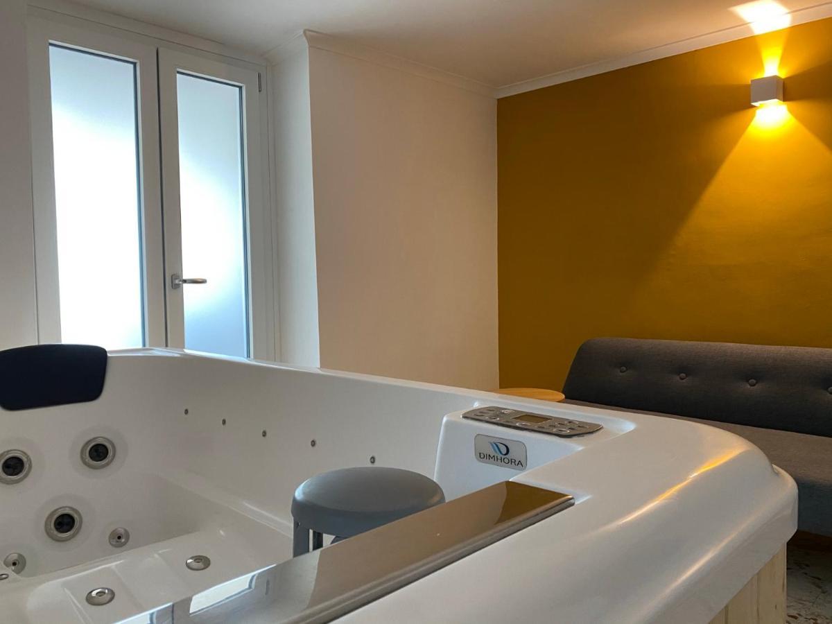 Charme Rooms Tarent Zewnętrze zdjęcie