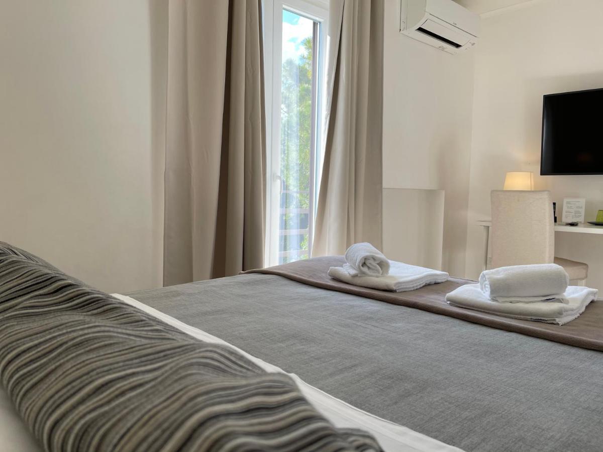Charme Rooms Tarent Zewnętrze zdjęcie